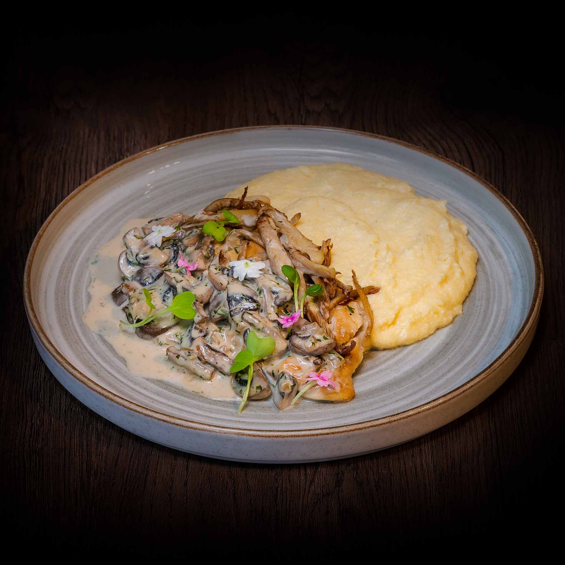 Comprar POLLO EN SALSA DE CHAMPIÑONES Y PURÉ DE PAPAS en tienda online