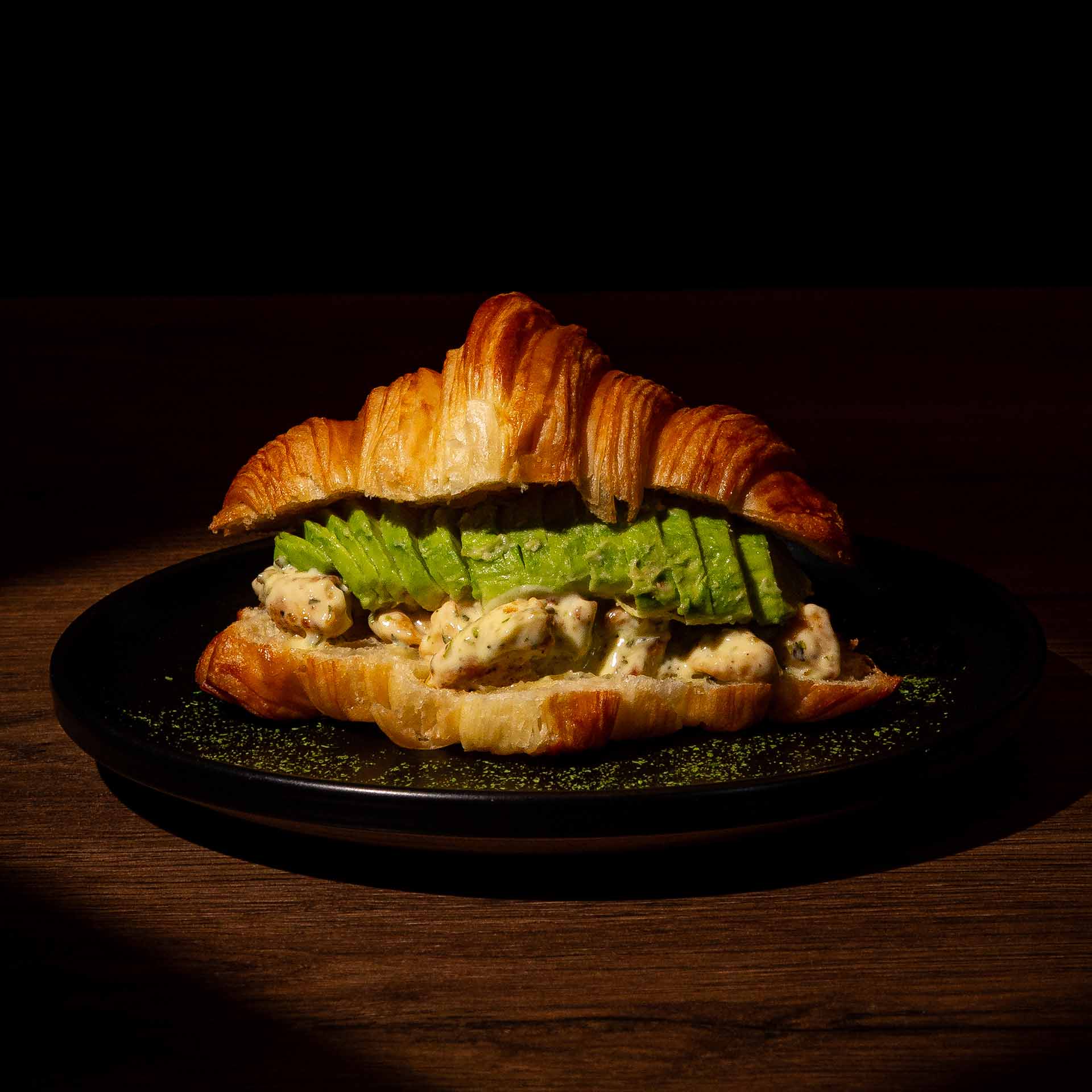 CROISSANT DE POLLO Y PALTA